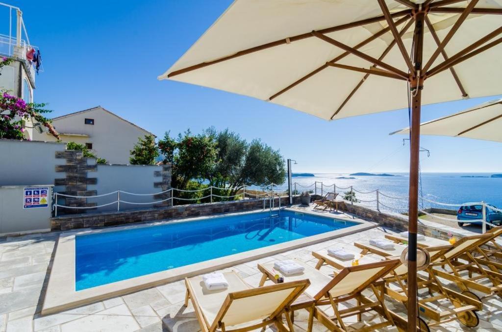 Apartments Villa Capitano Mlini Exterior photo