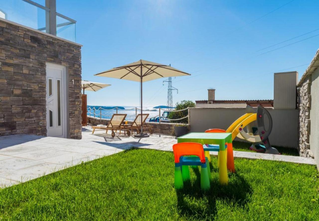 Apartments Villa Capitano Mlini Exterior photo